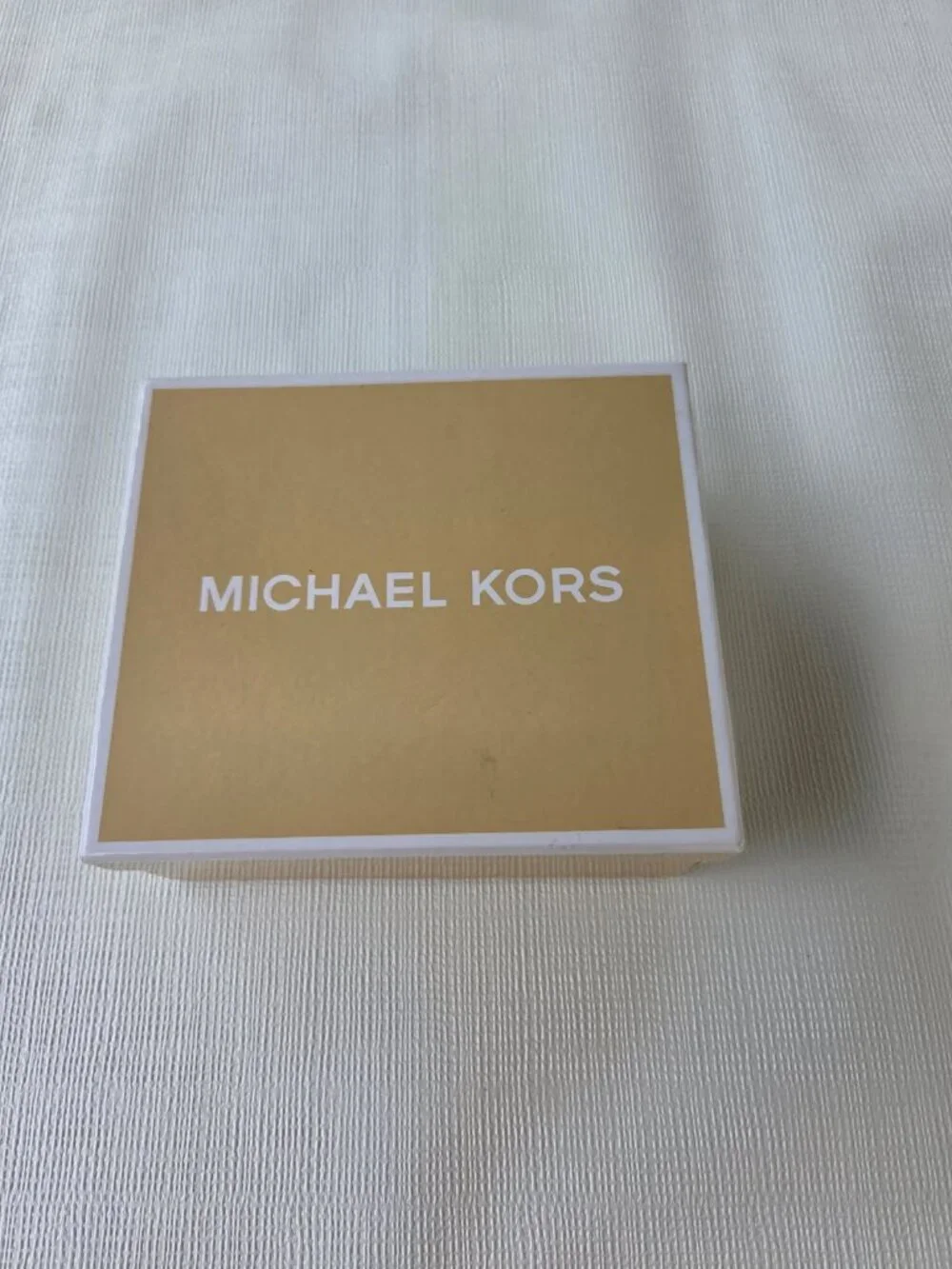 Michael Kors Jet Set Travel Card Holder, NEW IN BOX, EXC. NEW CONDITION